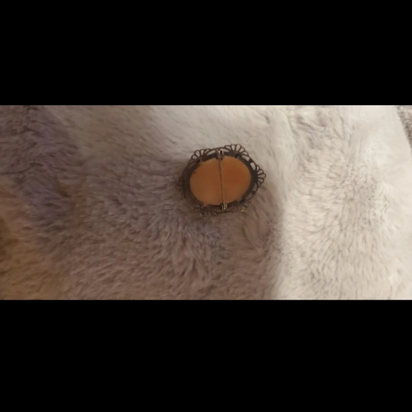 Vintage womans auth sterling silver cameo broach - Picture 2 of 2